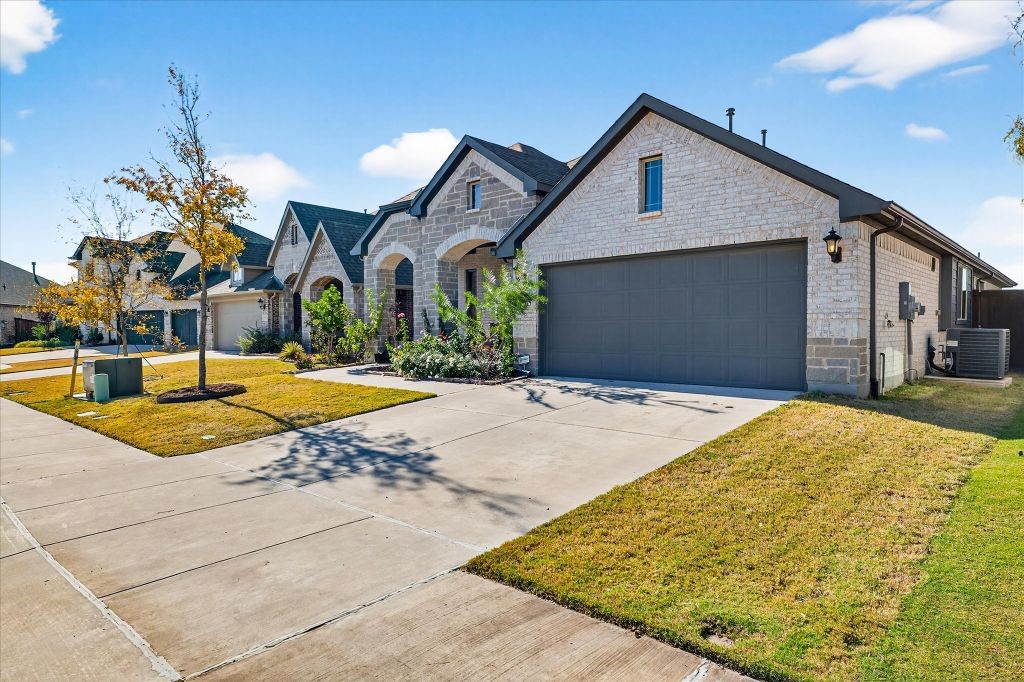 5305 Girard Street Mckinney TX 75071