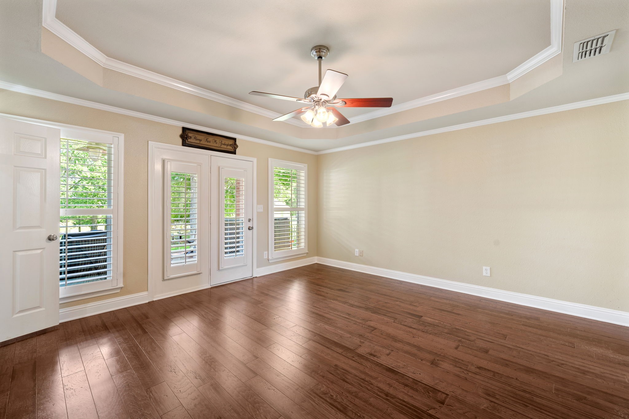 5937 Private Road 5937 Emory TX 75440