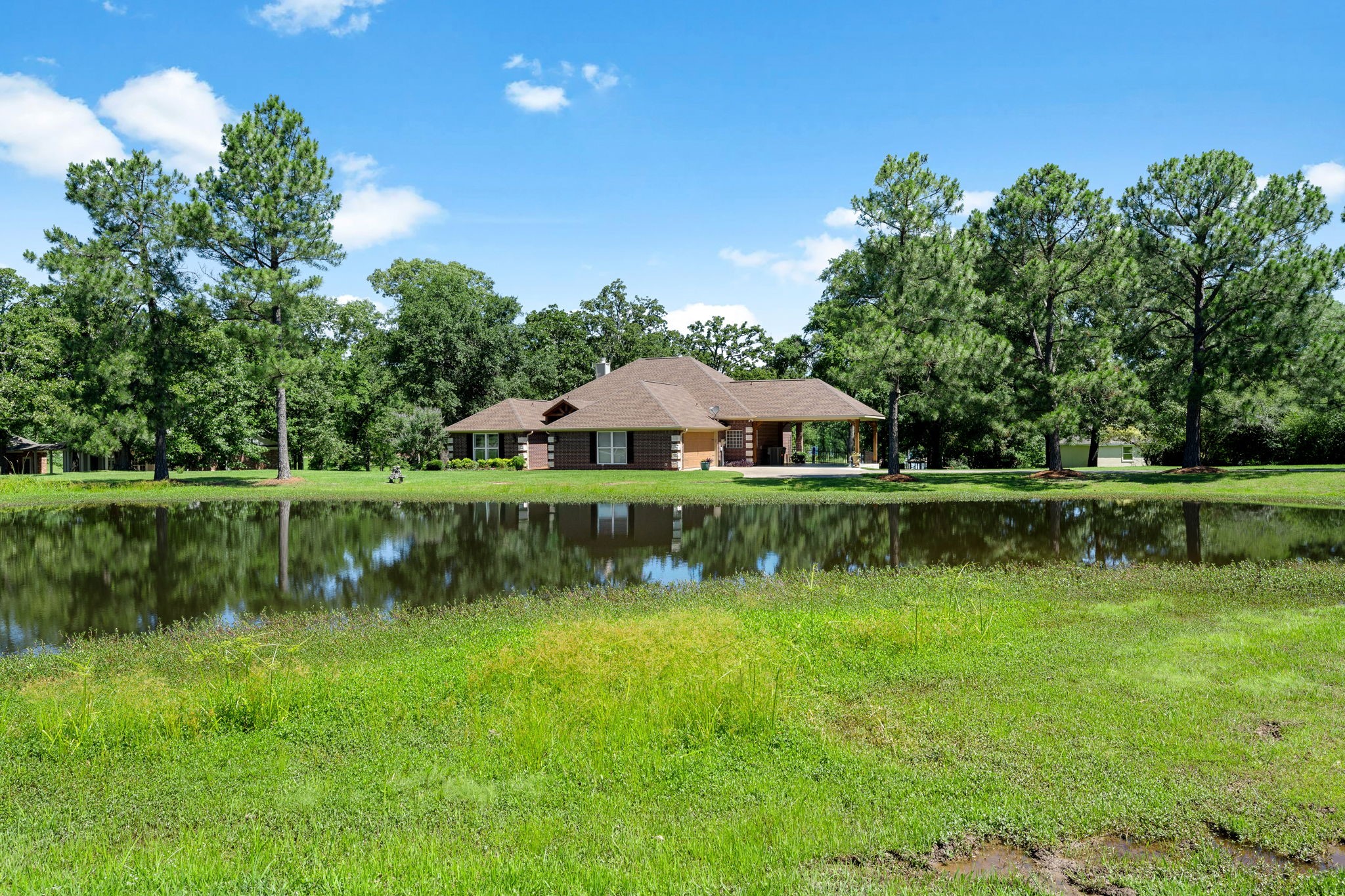 5937 Private Road 5937 Emory TX 75440