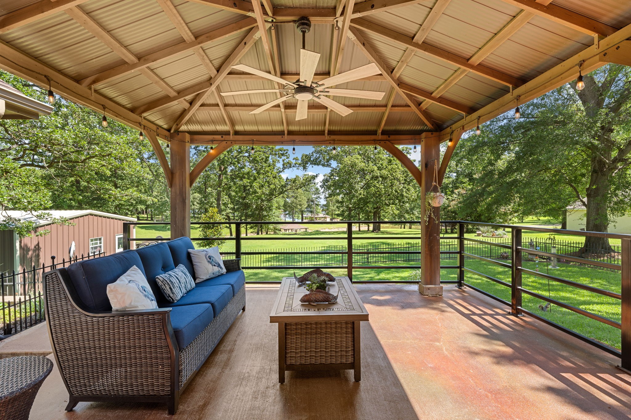 5937 Private Road 5937 Emory TX 75440