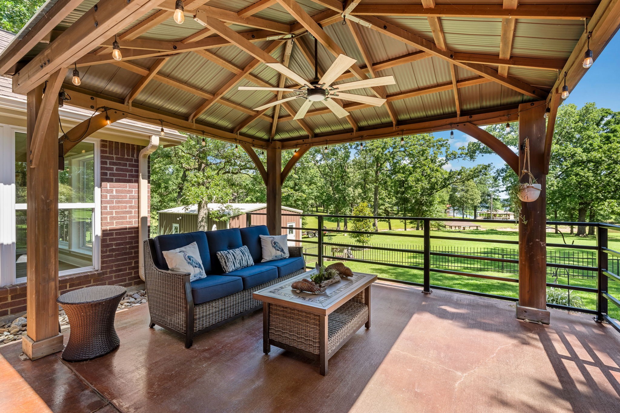 5937 Private Road 5937 Emory TX 75440