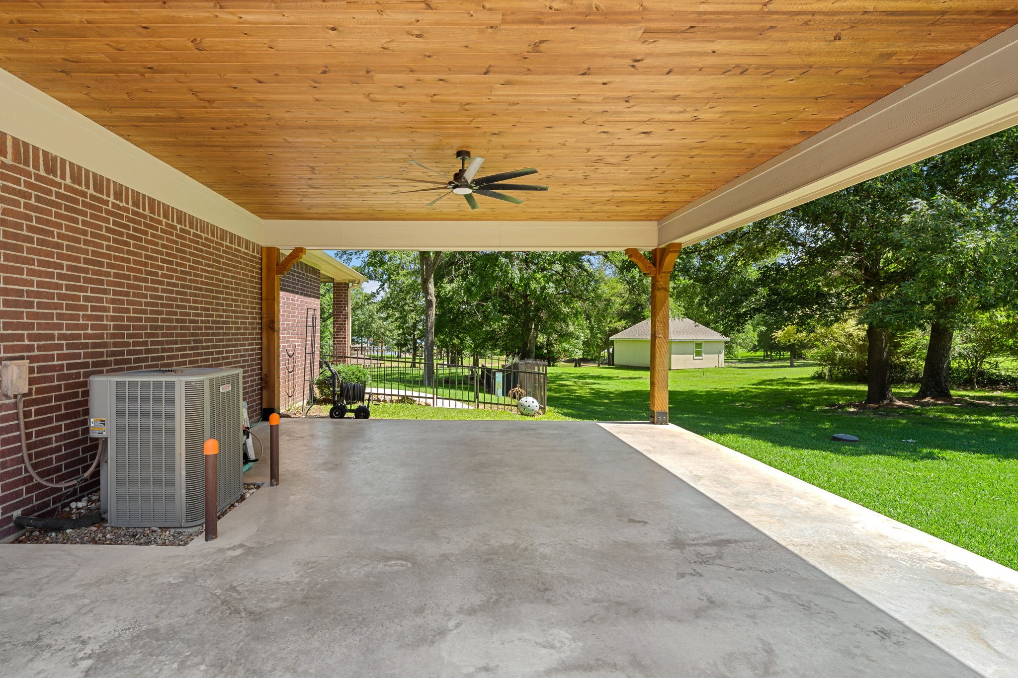 5937 Private Road 5937 Emory TX 75440