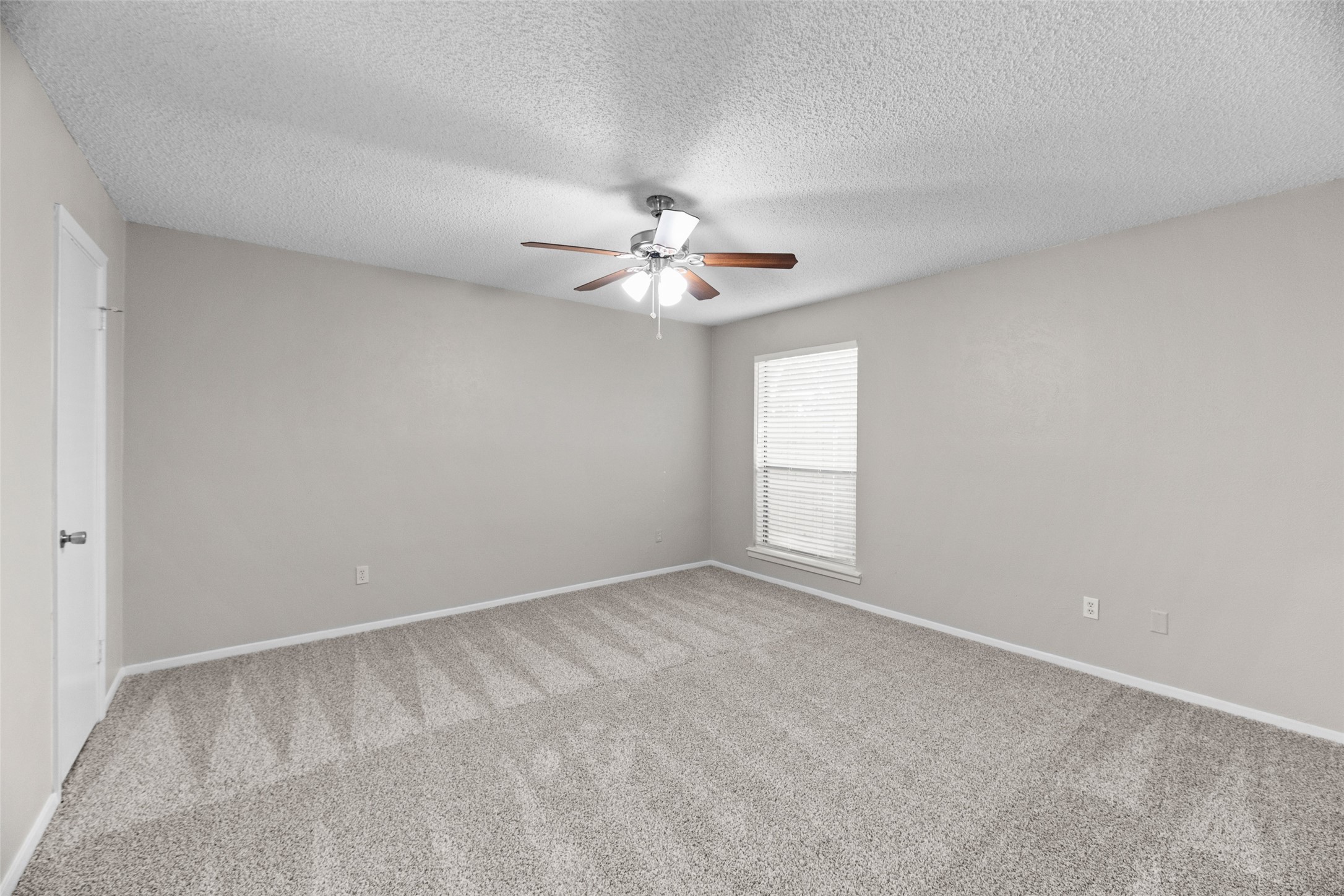 2011 Lavon Creek Lane Arlington TX 76006