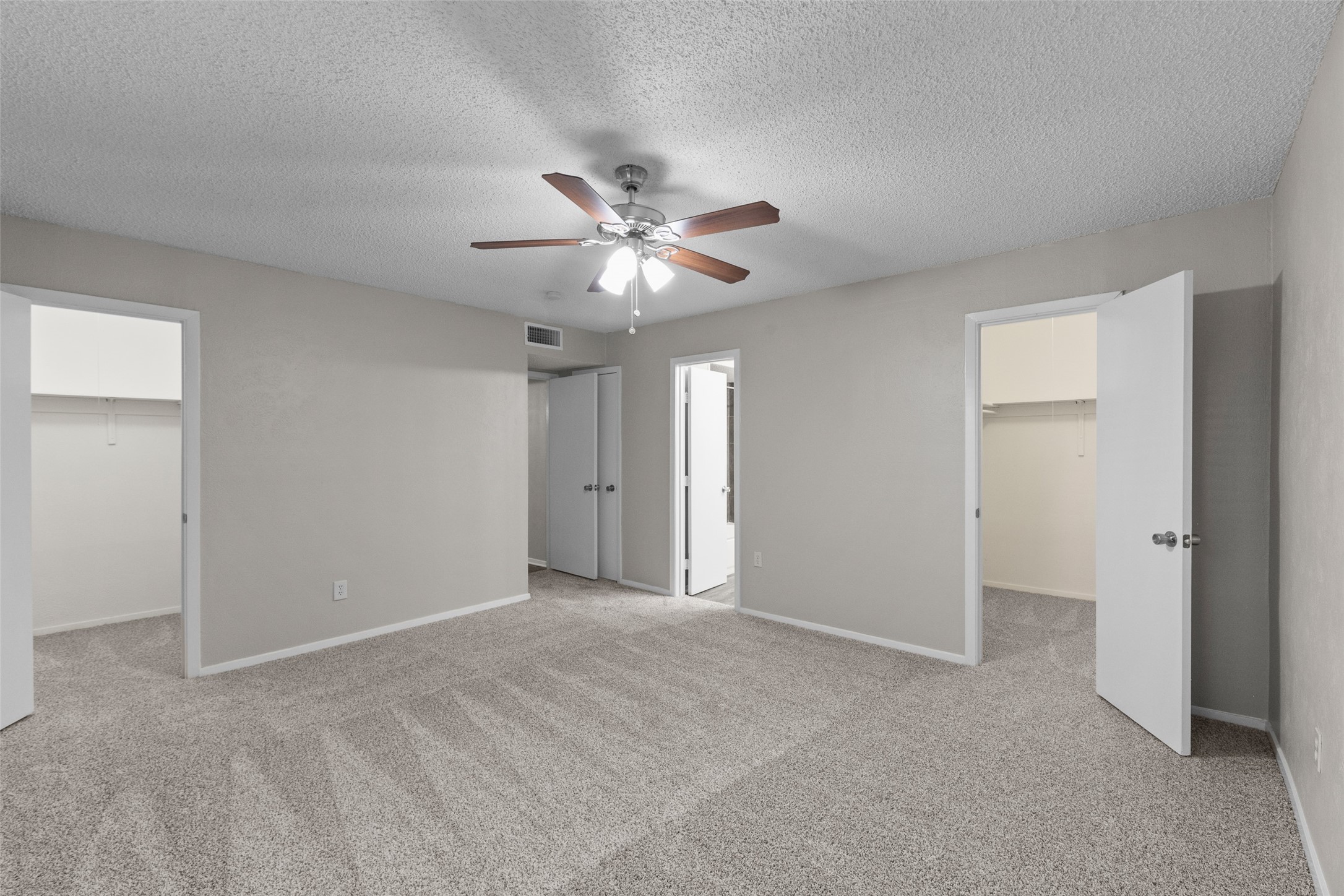2011 Lavon Creek Lane Arlington TX 76006