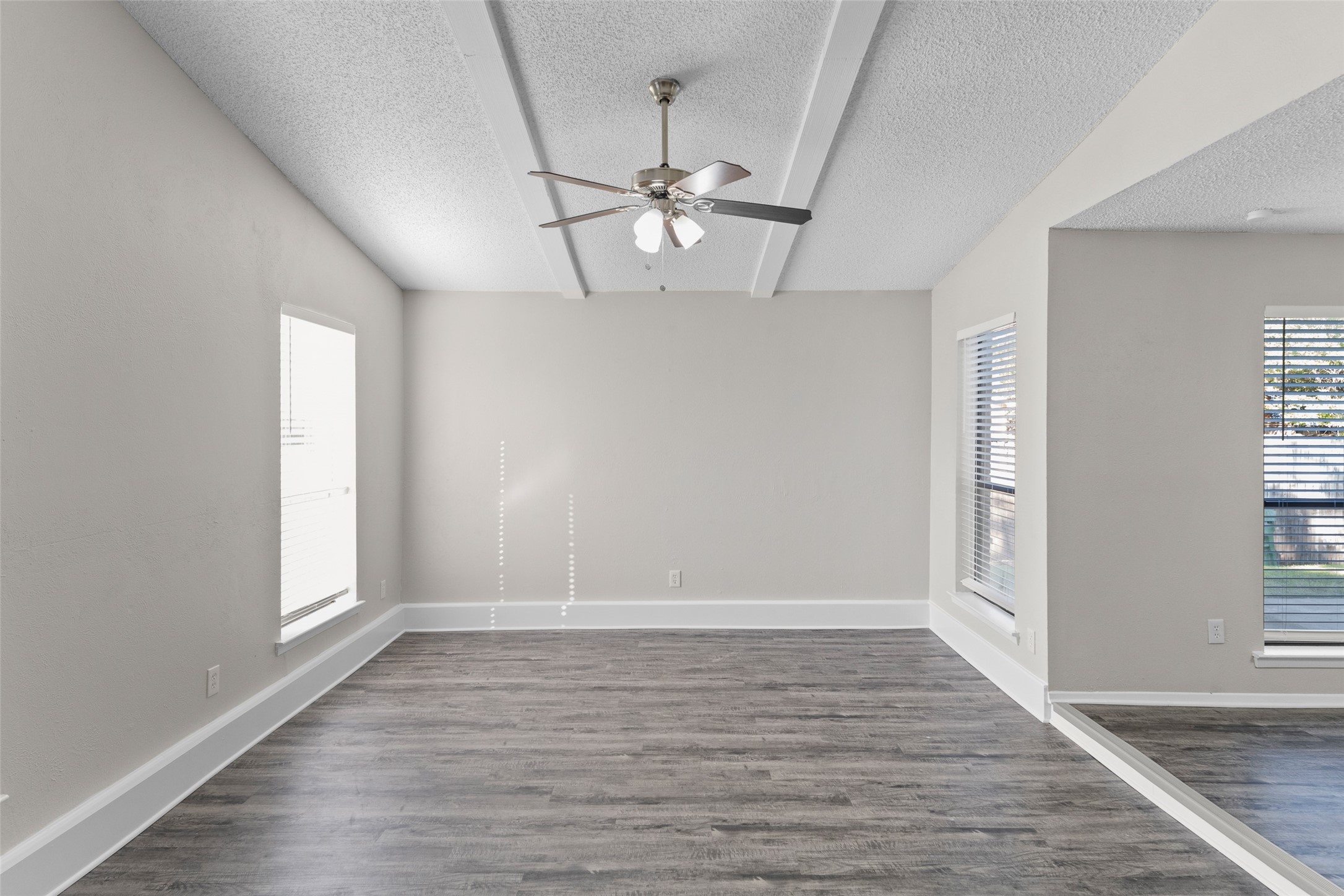 2011 Lavon Creek Lane Arlington TX 76006