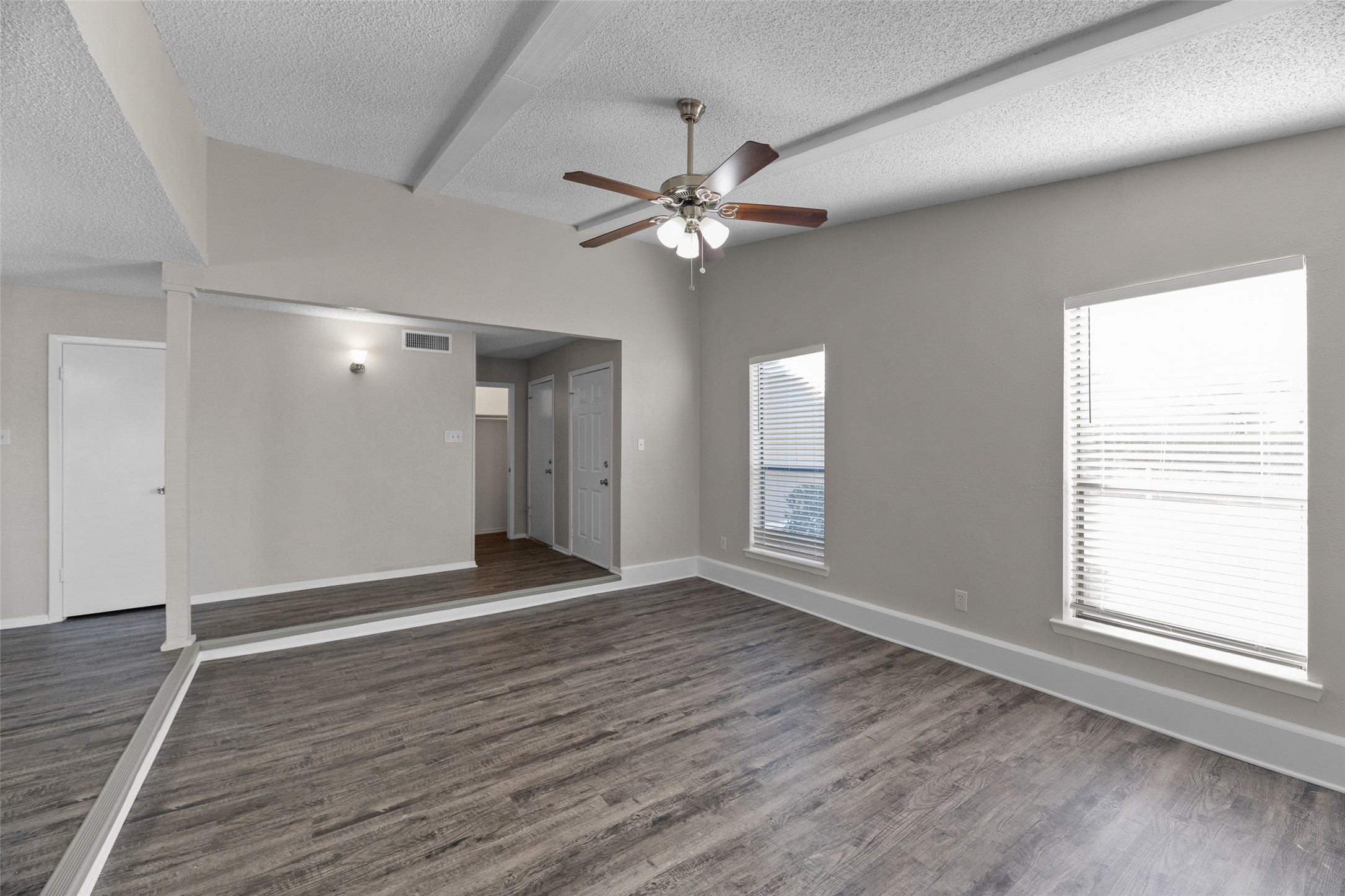2011 Lavon Creek Lane Arlington TX 76006