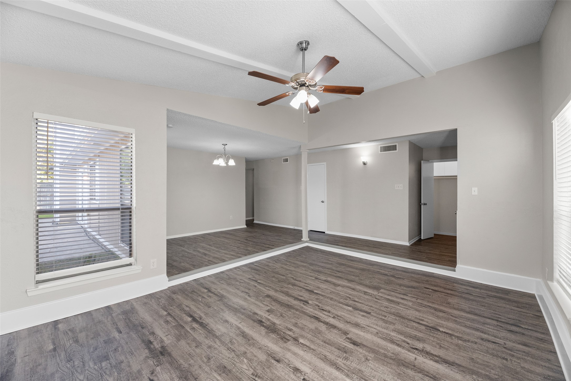 2011 Lavon Creek Lane Arlington TX 76006