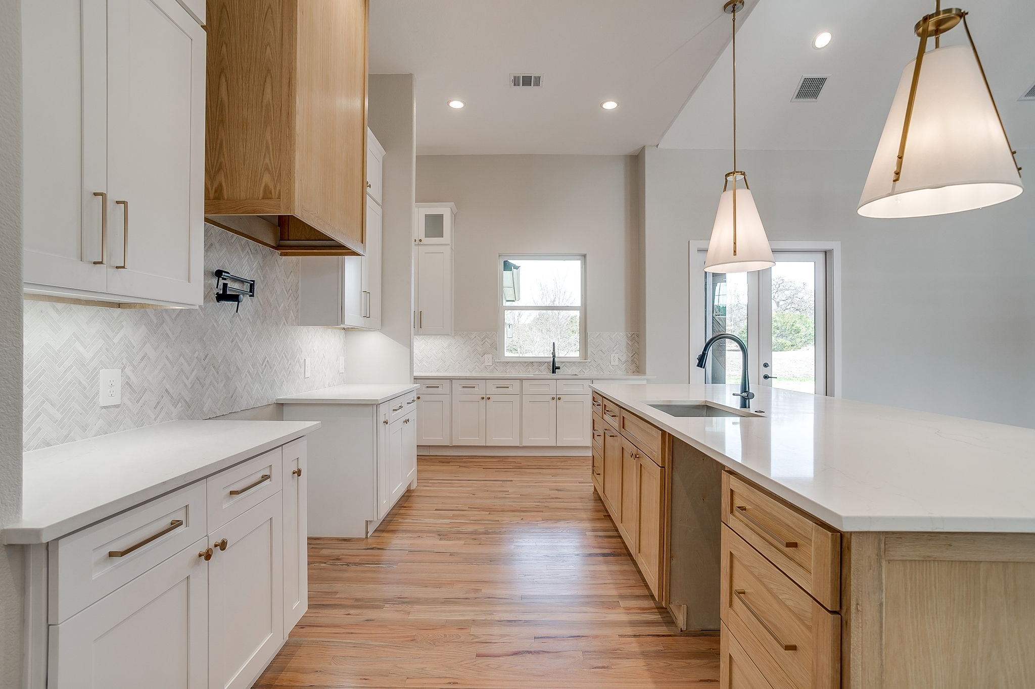 456 Acorn Trail Granbury TX 76049