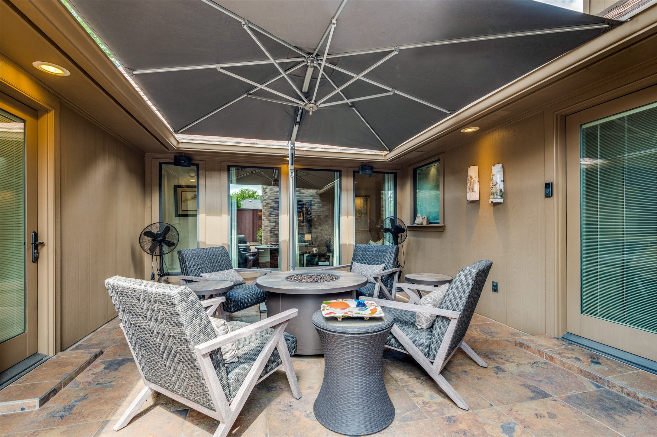 2405 Bluffview Court Arlington TX 76011