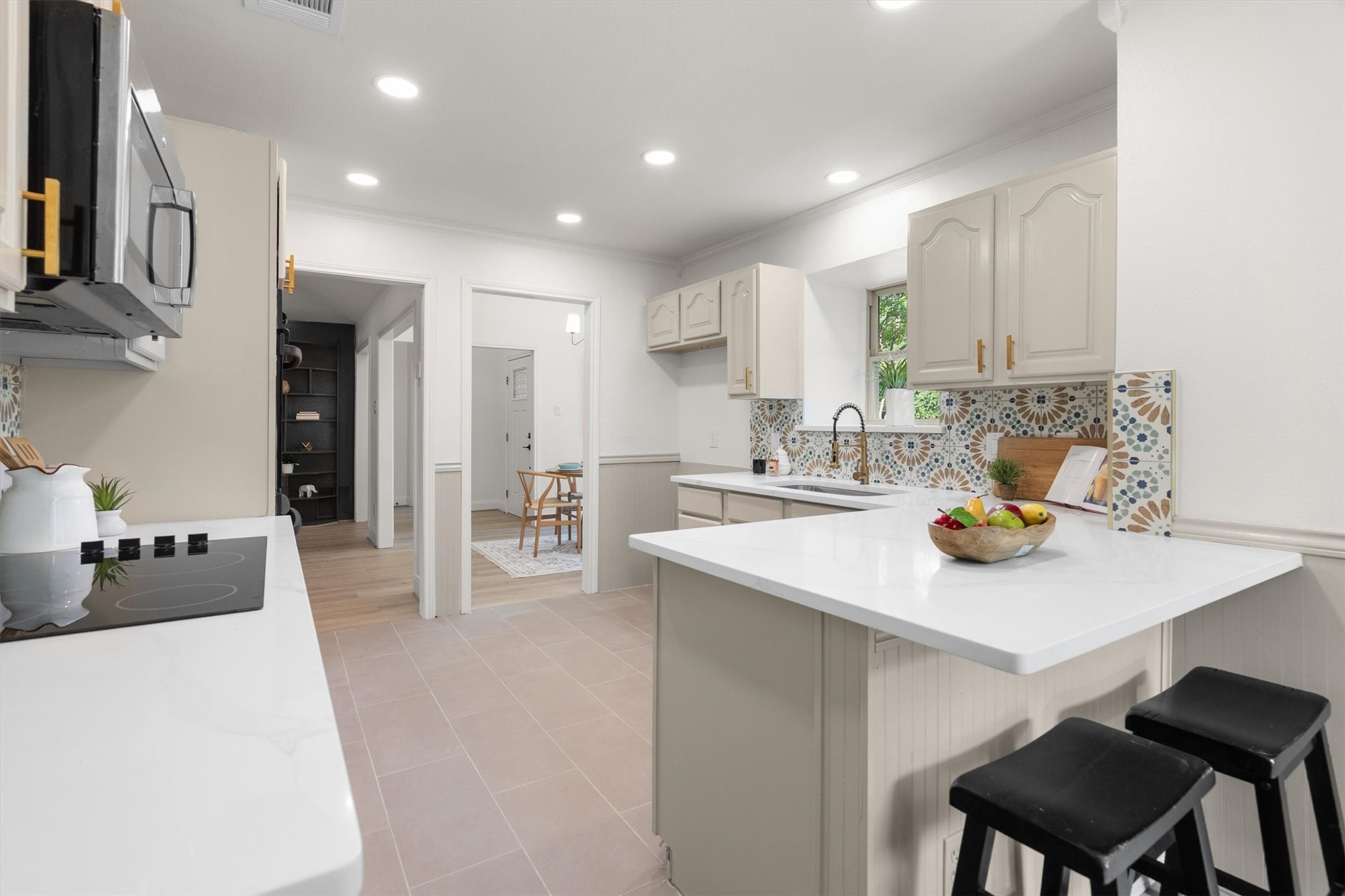 1902 Lansdown Drive Carrollton TX 75010