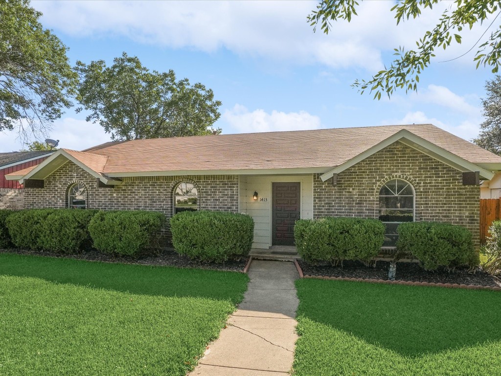 1413 Applegate Drive Lewisville TX 75067