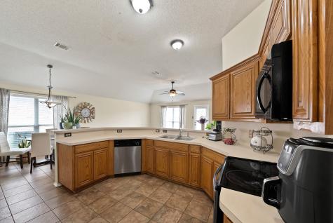 1631 Mt Zion Drive Arlington TX 76018