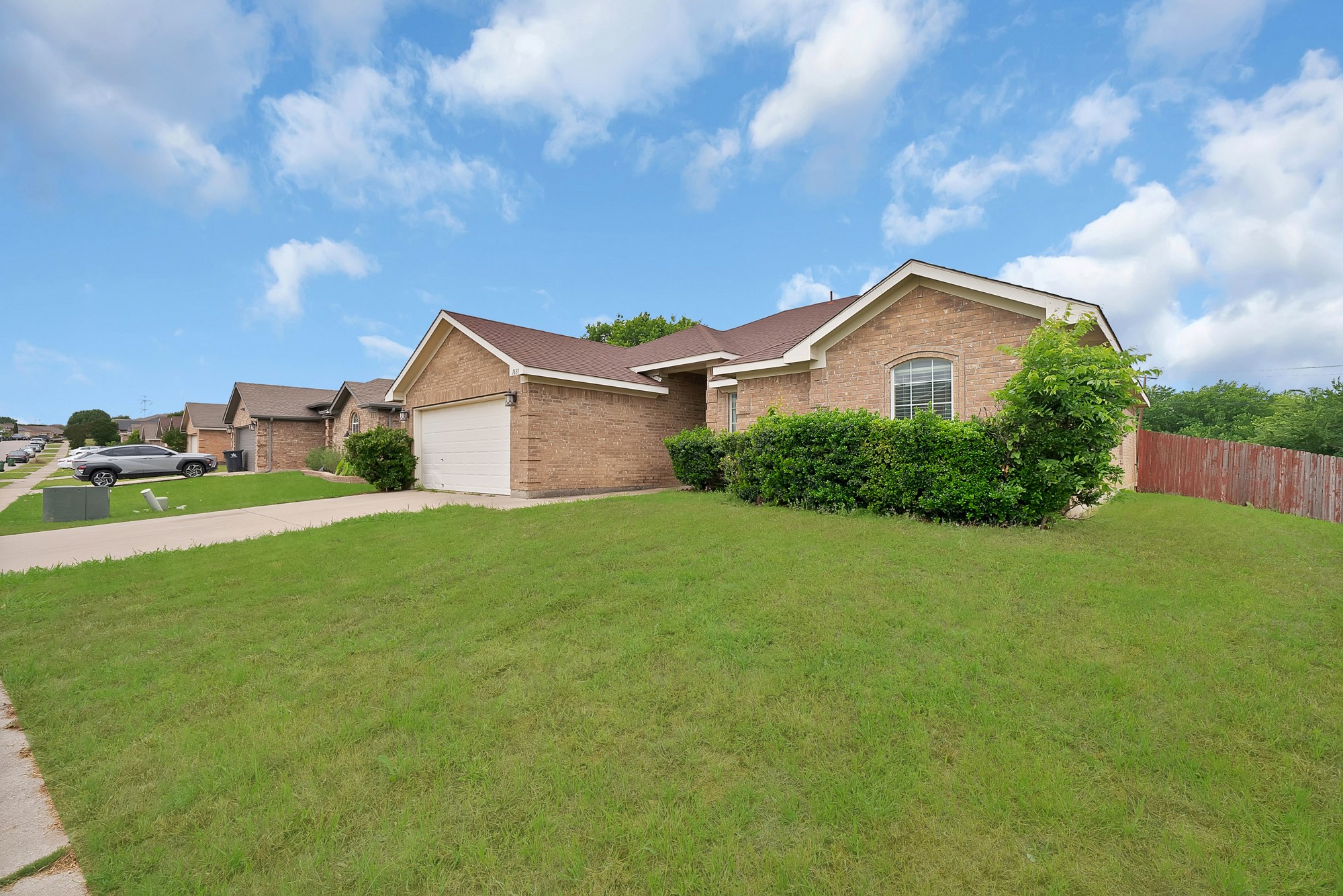 1631 Mt Zion Drive Arlington TX 76018