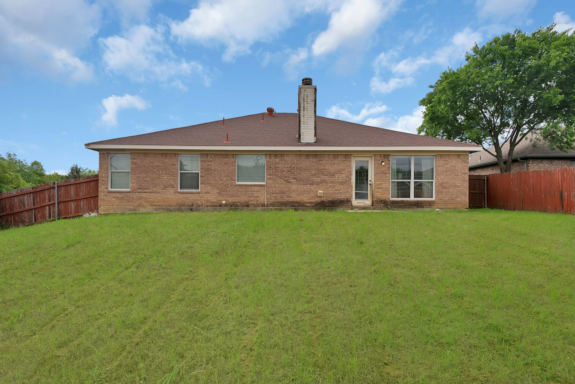 1631 Mt Zion Drive Arlington TX 76018