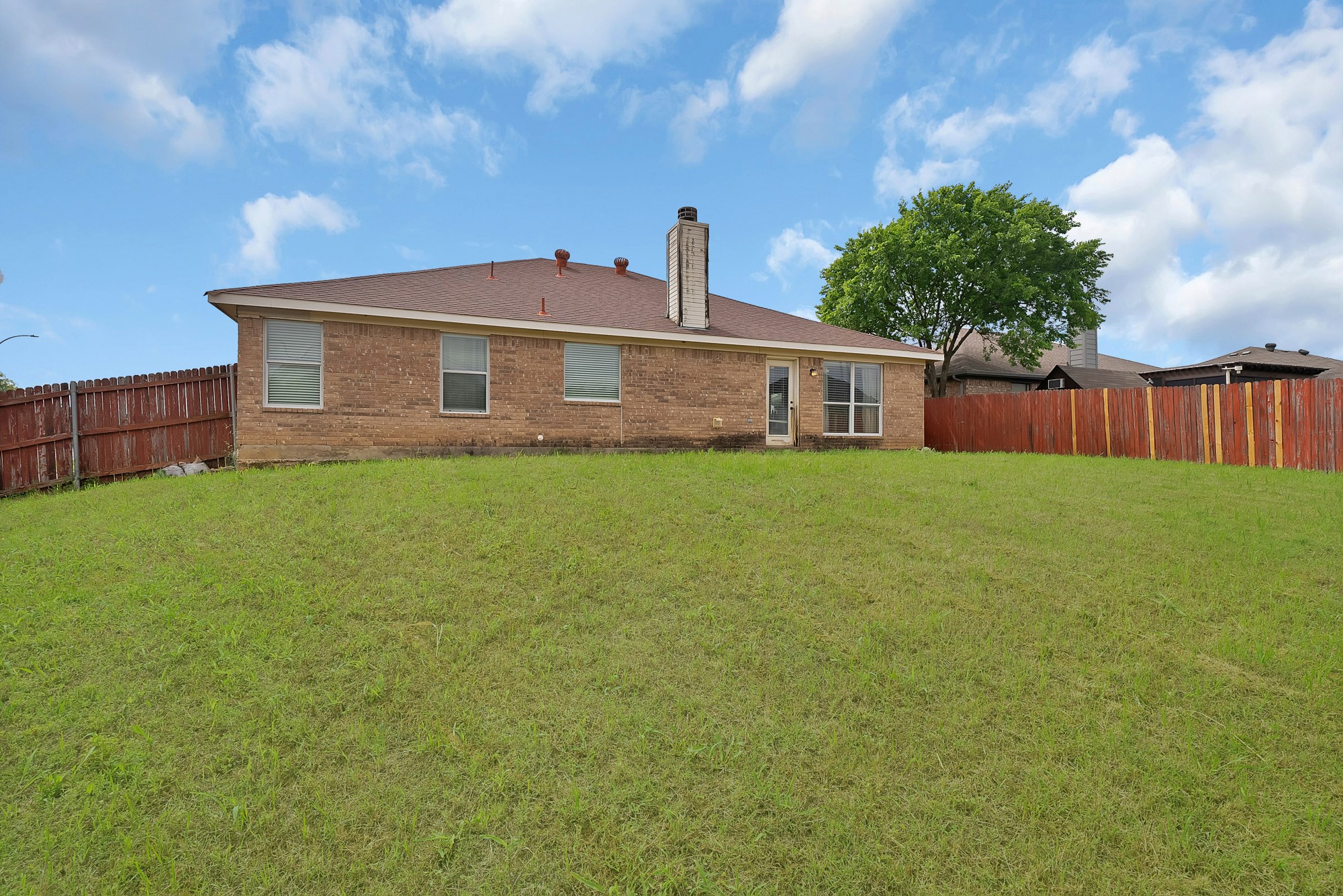 1631 Mt Zion Drive Arlington TX 76018