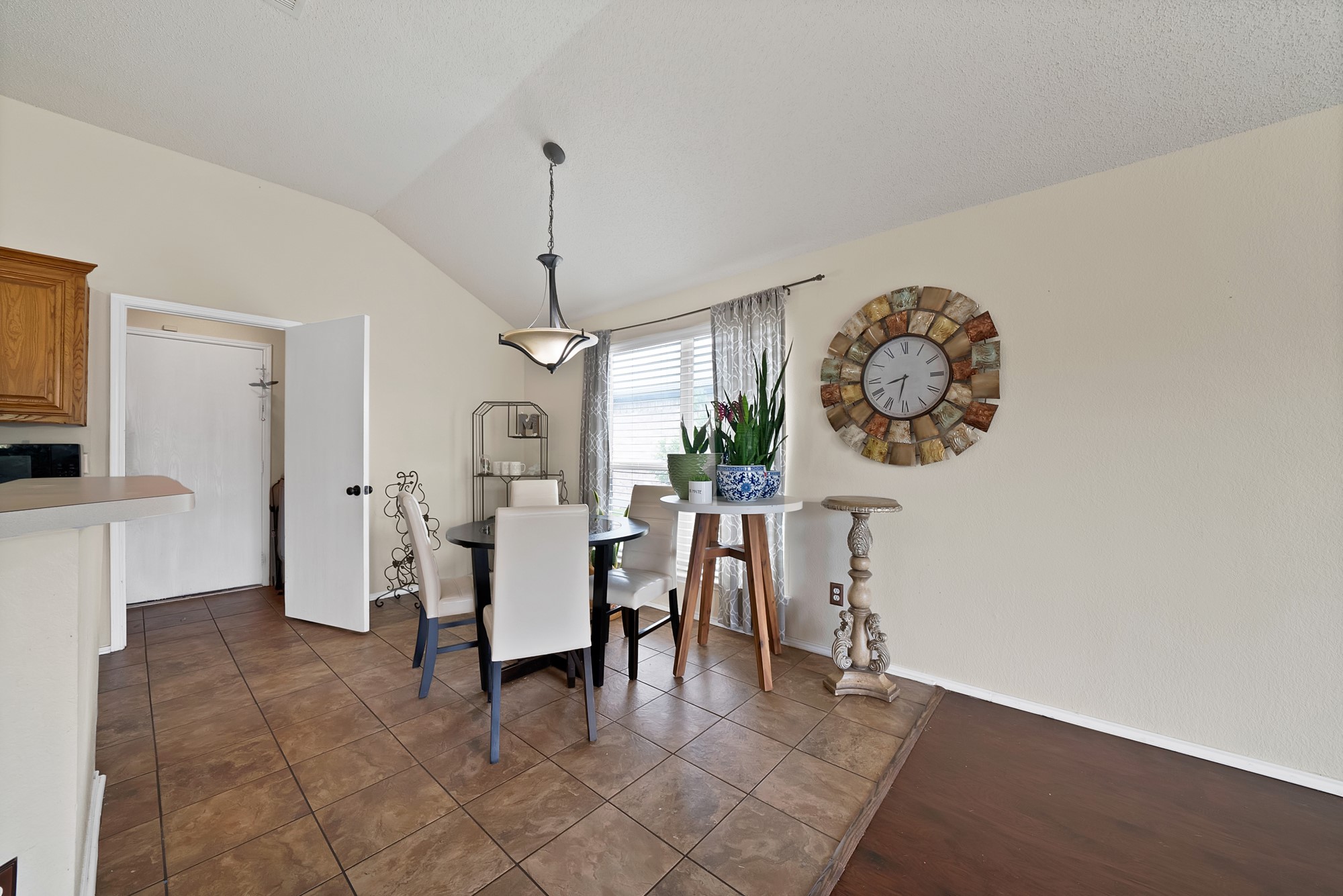 1631 Mt Zion Drive Arlington TX 76018