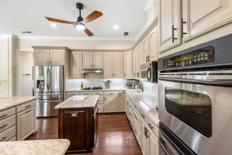 200 Shadow Wood Drive Argyle TX 76226