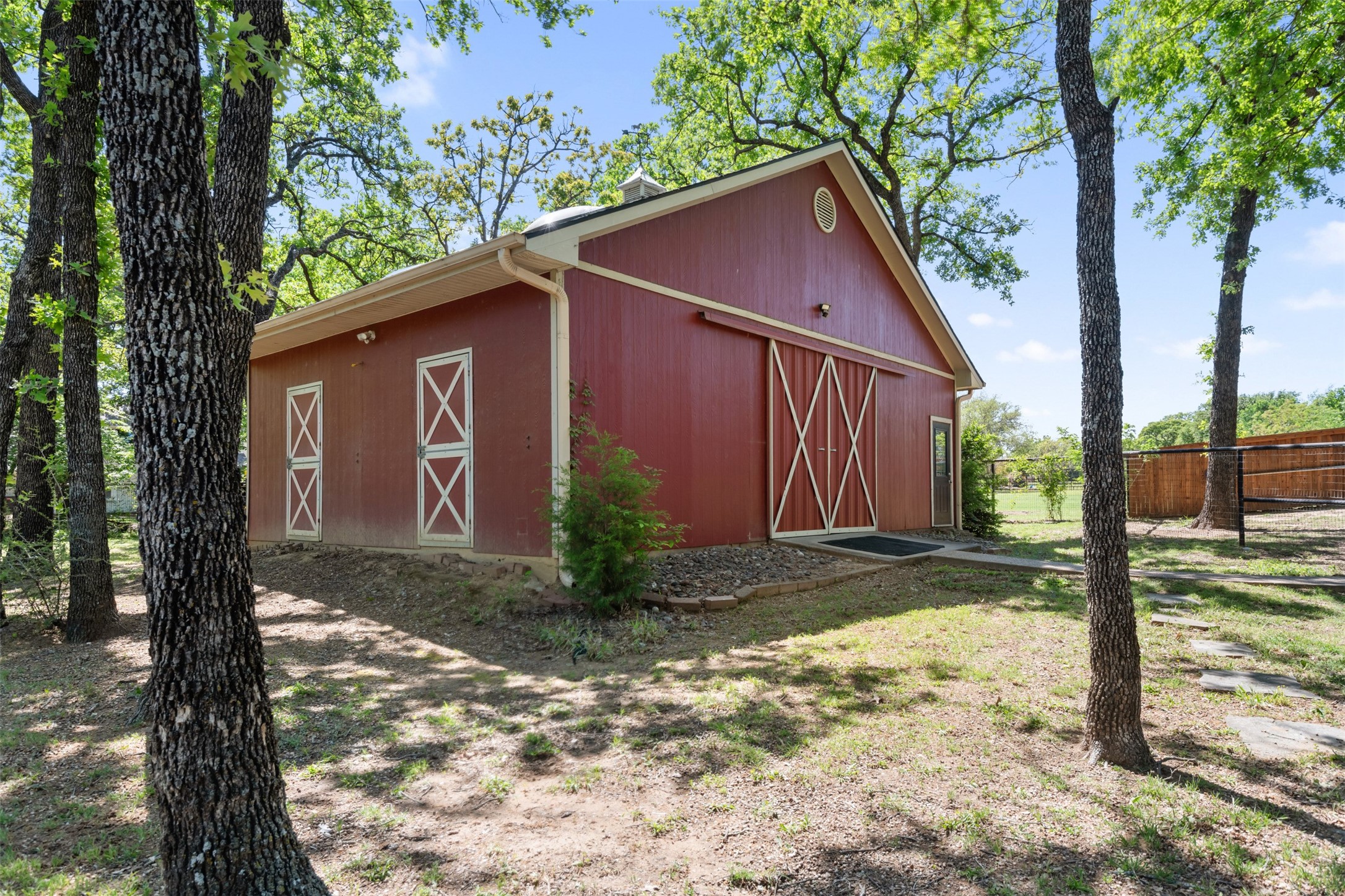 200 Shadow Wood Drive Argyle TX 76226