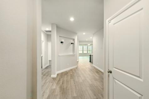 524 Big Horn Pass Denton TX 76210