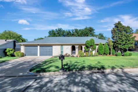 6313 Tosca Drive Haltom City TX 76180
