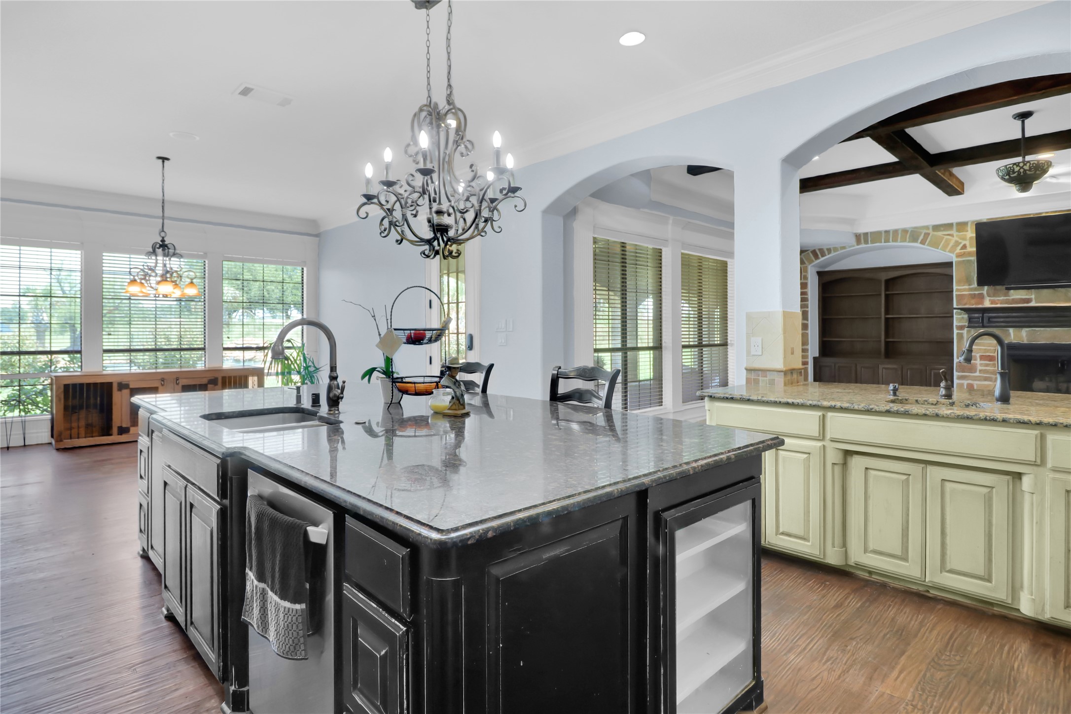 6625 Gehrig Circle Burleson TX 76028