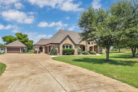6625 Gehrig Circle Burleson TX 76028