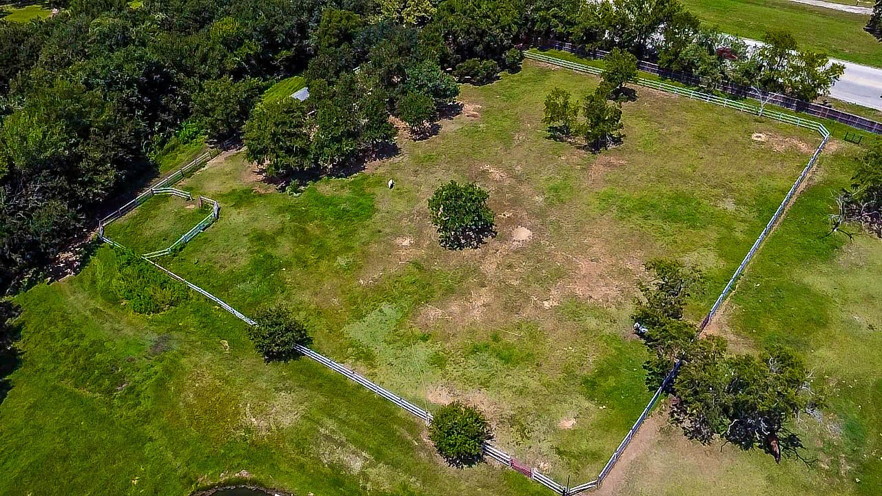 6625 Gehrig Circle Burleson TX 76028