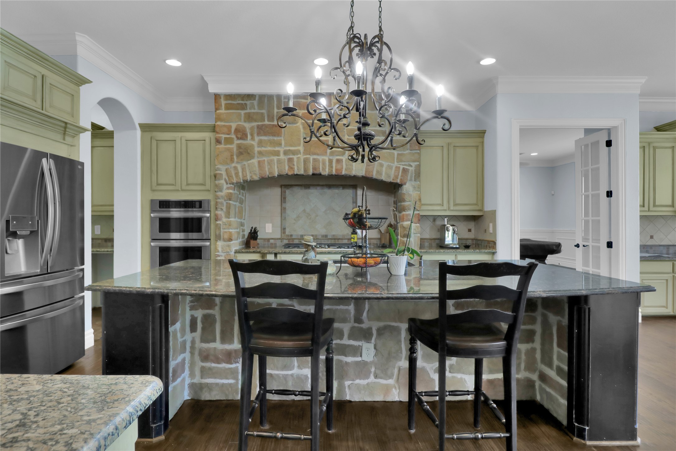 6625 Gehrig Circle Burleson TX 76028