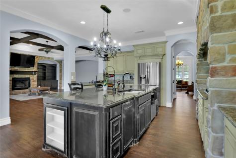 6625 Gehrig Circle Burleson TX 76028
