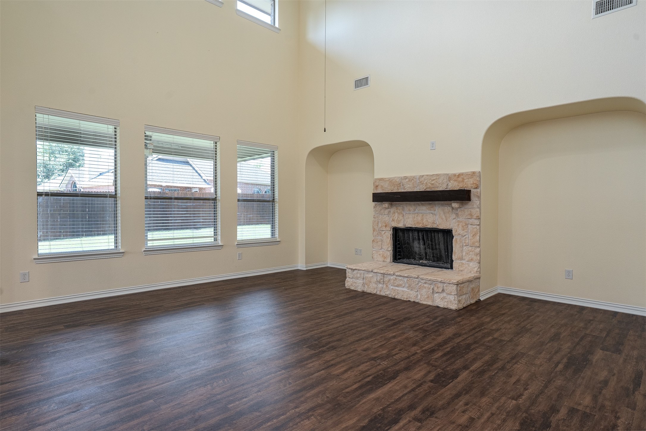 1220 Berkeley Drive Burleson TX 76028