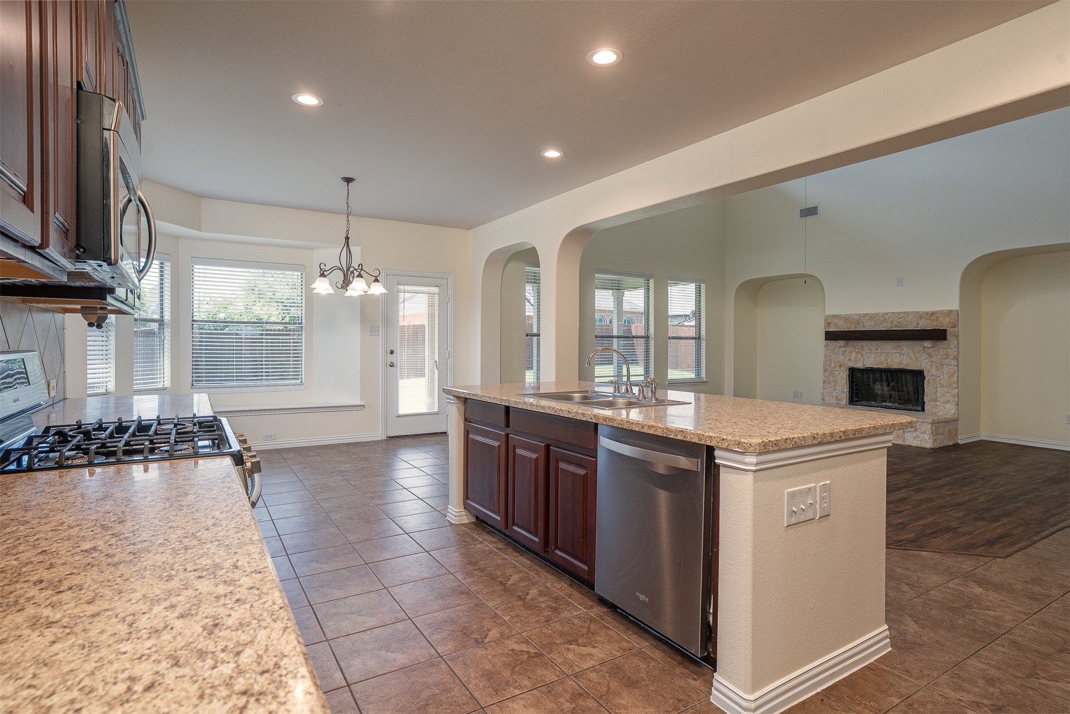 1220 Berkeley Drive Burleson TX 76028