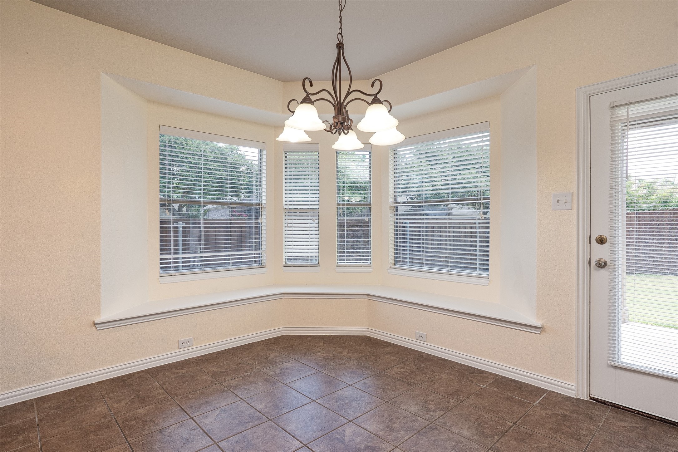1220 Berkeley Drive Burleson TX 76028