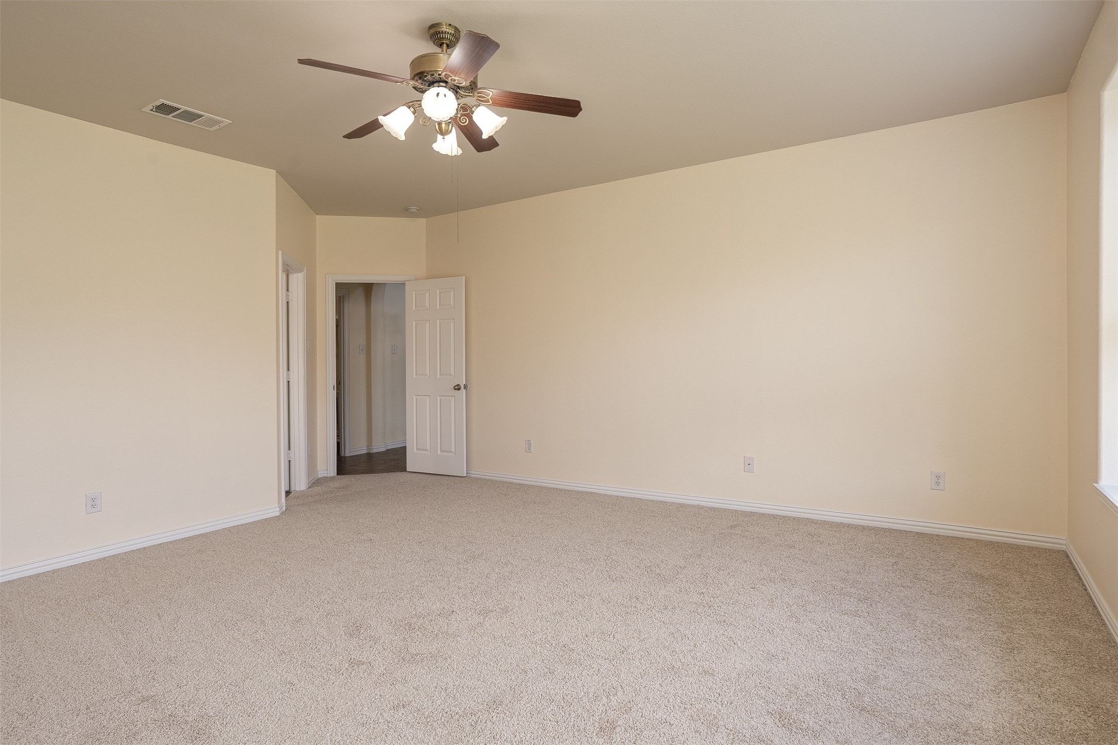 1220 Berkeley Drive Burleson TX 76028