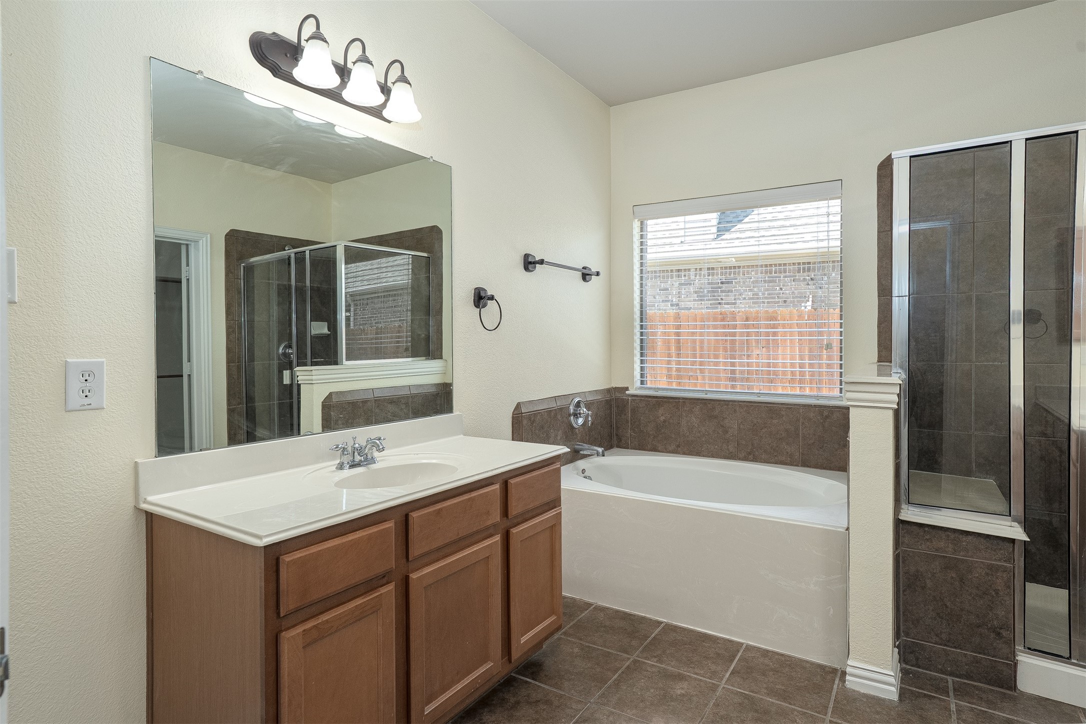 1220 Berkeley Drive Burleson TX 76028