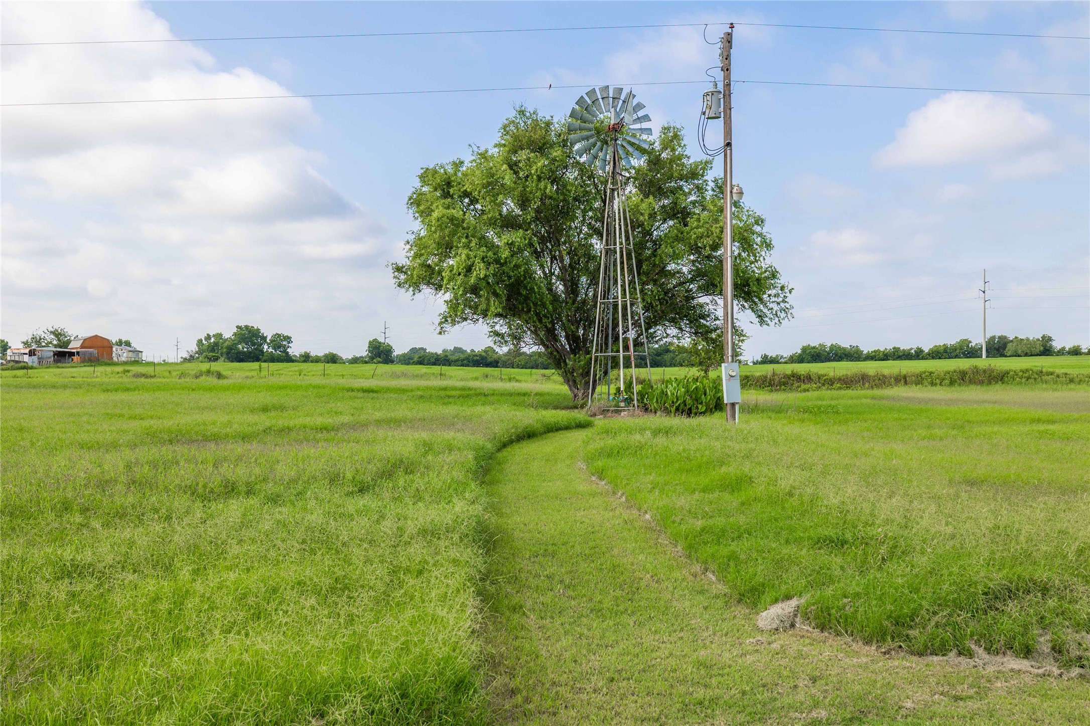 8430 Highway 16 De Leon TX 76444