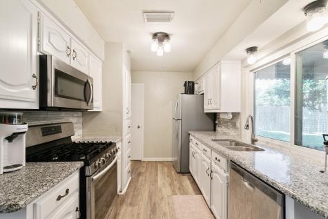1721 Millwick Street Garland TX 75044