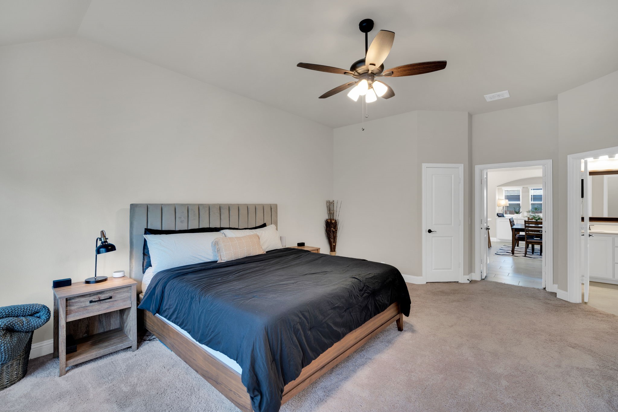 208 Claywood Drive Glenn Heights TX 75154
