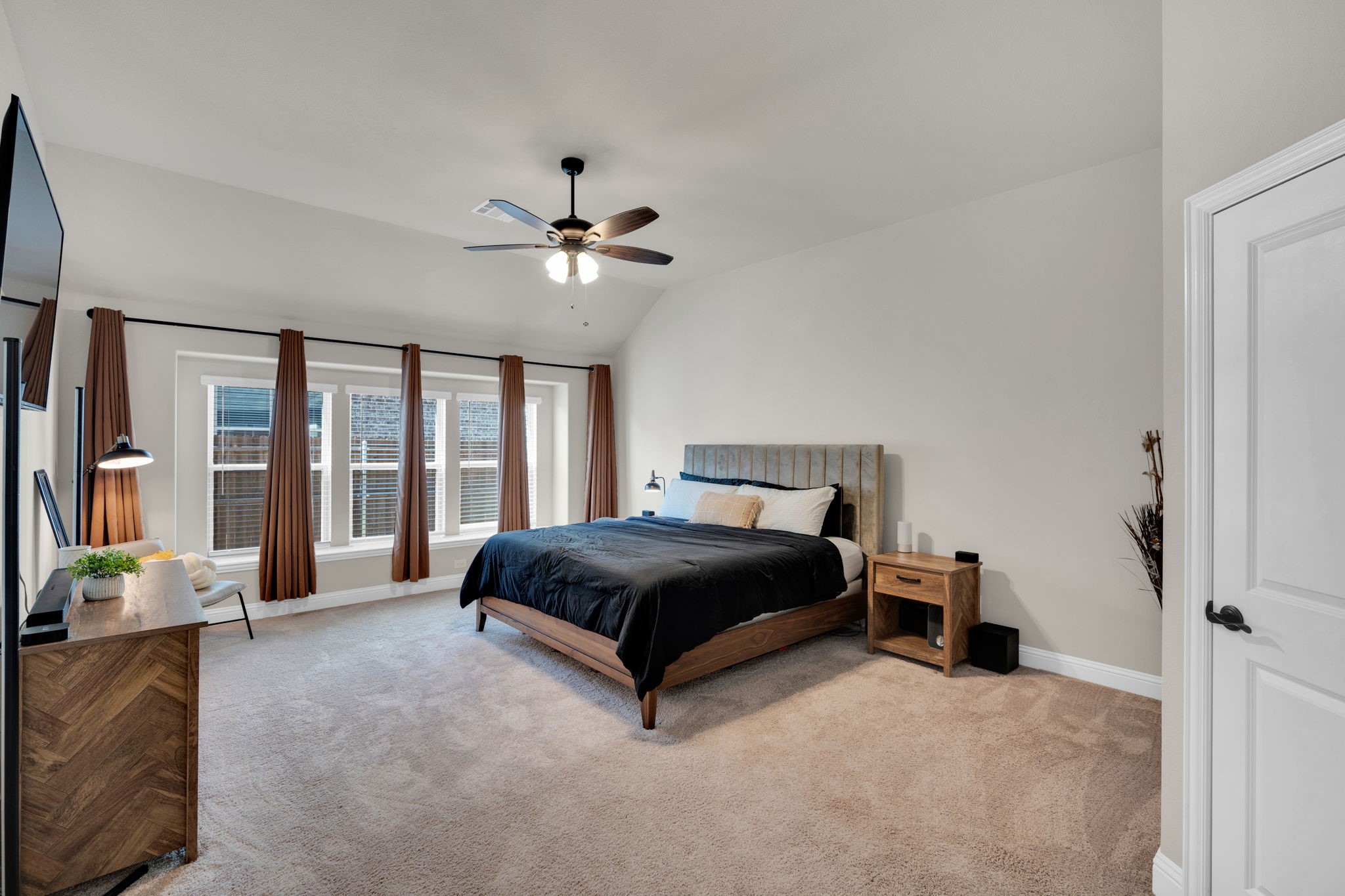 208 Claywood Drive Glenn Heights TX 75154