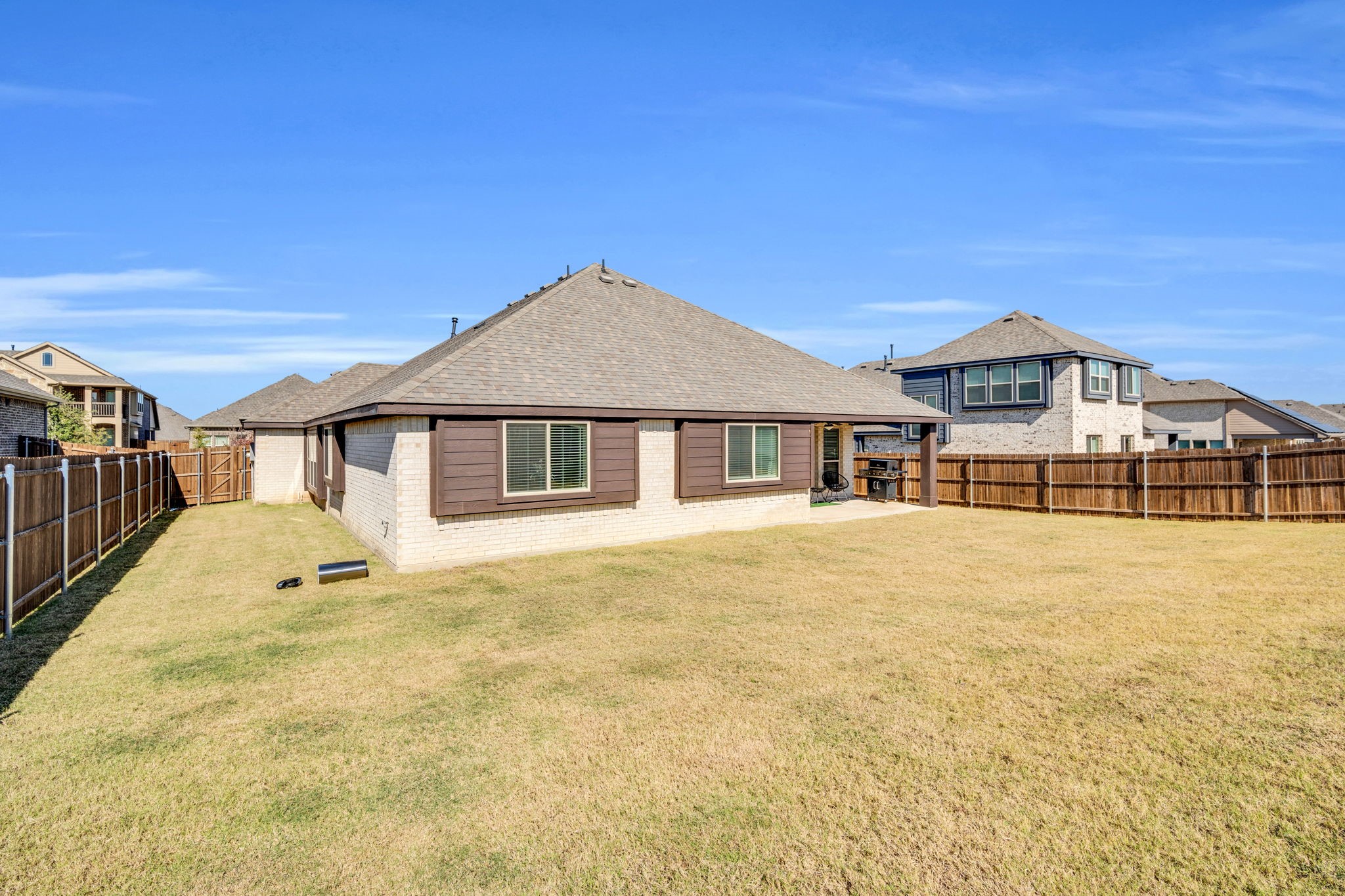 208 Claywood Drive Glenn Heights TX 75154