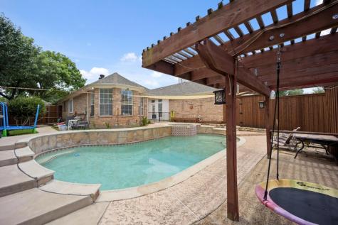 1344 Bold Forbes Drive Grand Prairie TX 75052