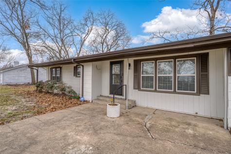 903 Lynn Street Bonham TX 75418