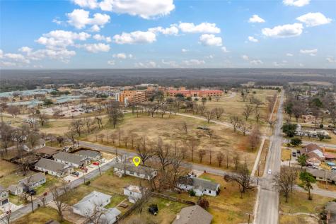 903 Lynn Street Bonham TX 75418
