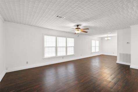 903 Lynn Street Bonham TX 75418