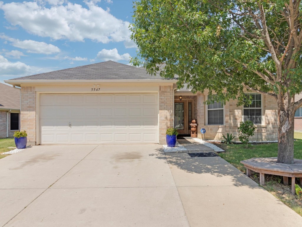 5567 Mandarin Way Dallas TX 75249