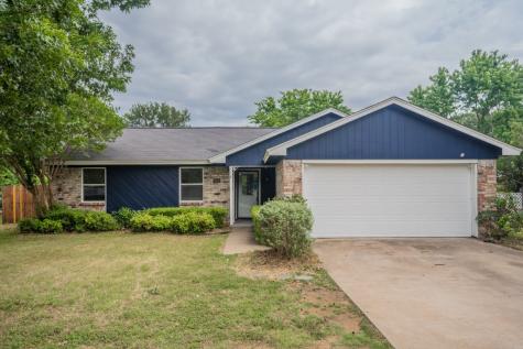 916 Hollow Creek Road Burleson TX 76028