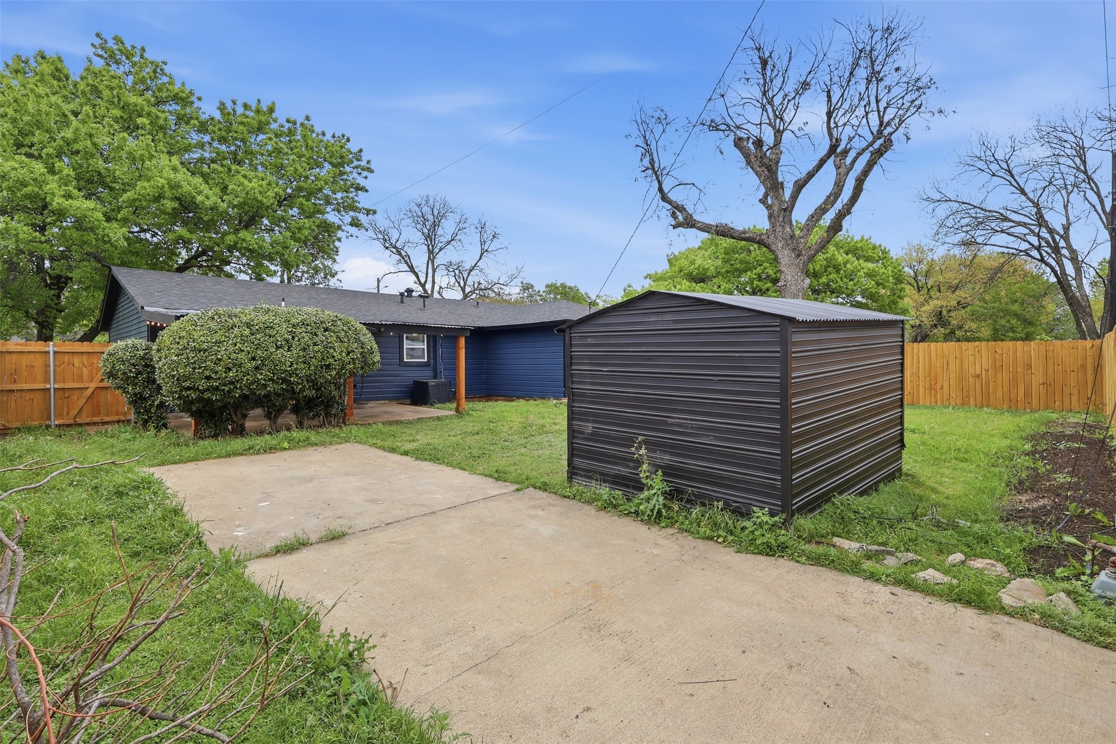 8442 Campanella Drive Dallas TX 75243
