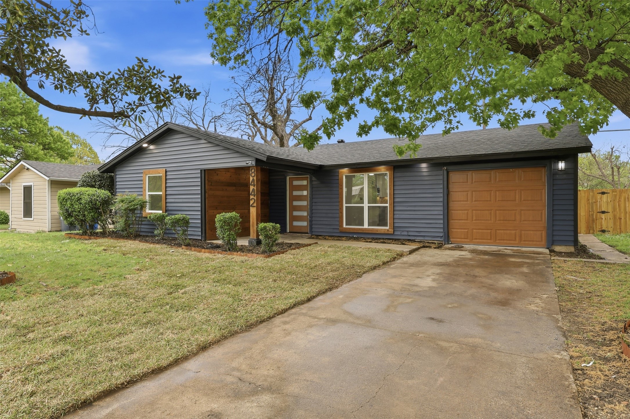 8442 Campanella Drive Dallas TX 75243