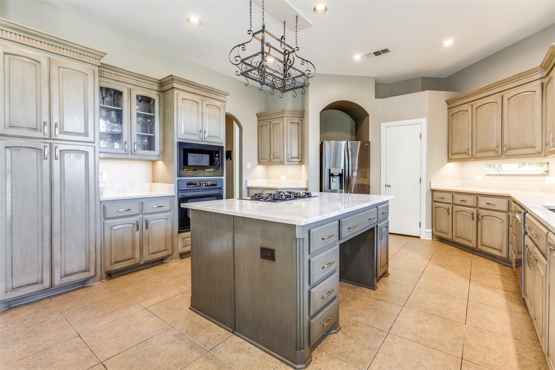 2929 Oak Point Drive Garland TX 75044