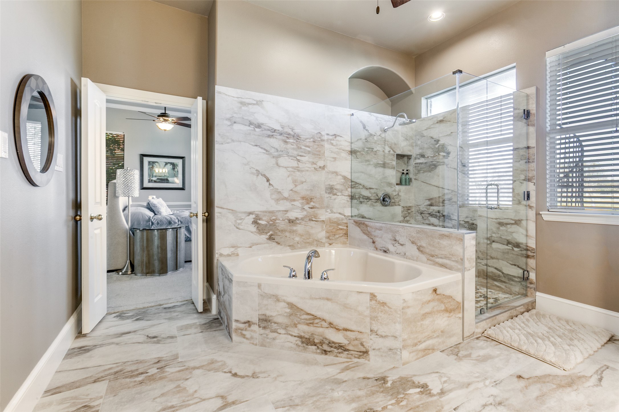 2929 Oak Point Drive Garland TX 75044
