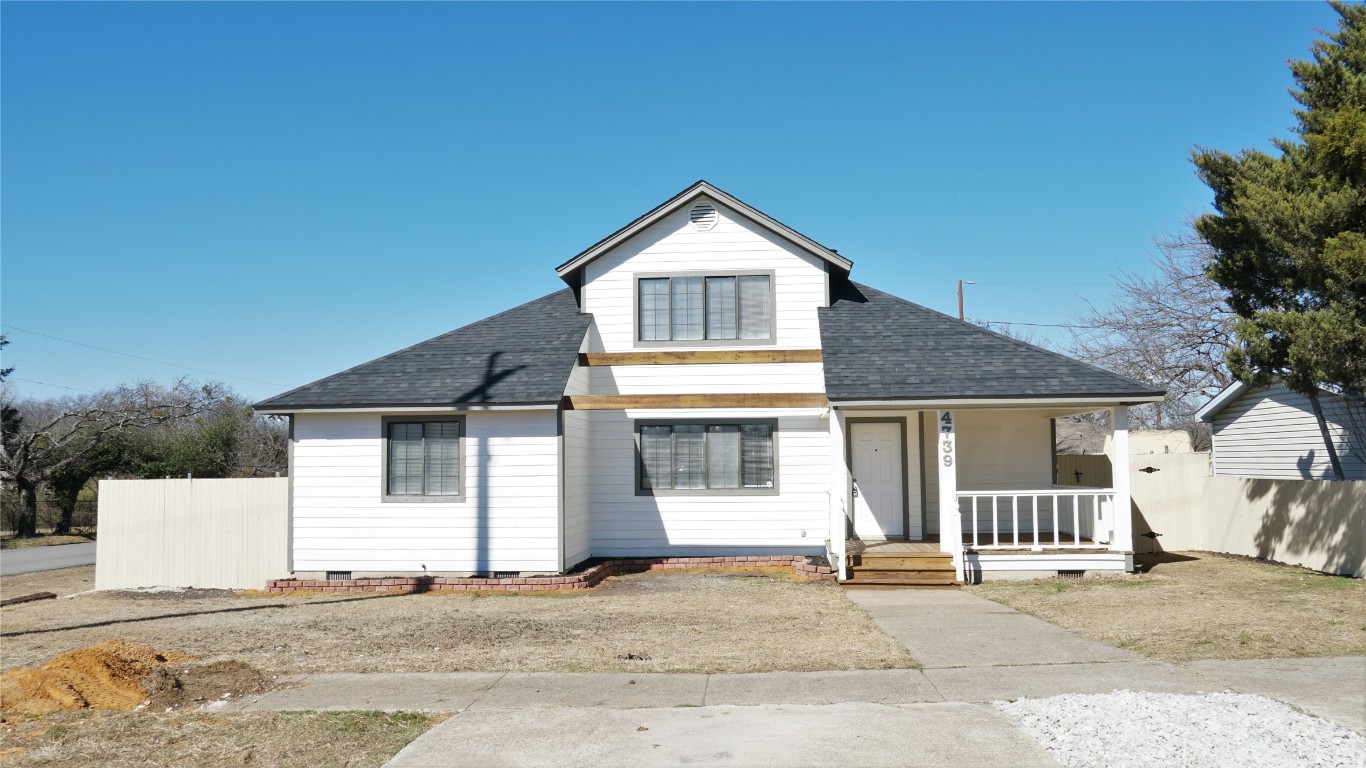 4739 W Red Bird Lane Dallas TX 75236